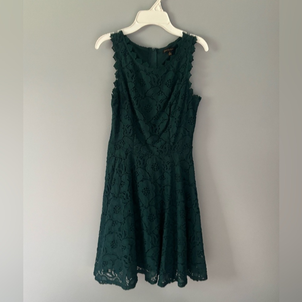 Jodi Kristopher Size 3 Semi Formal Dress. Green.